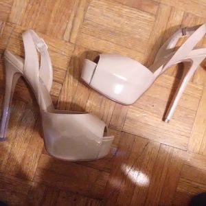 Cream Steve Madden high heels